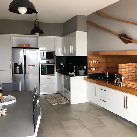 Palace Fernandes With Jacuzzi Hébergement de vacances