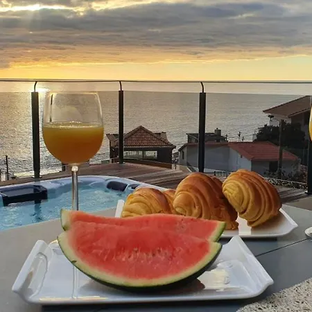 Hébergement de vacances Palace Fernandes With Jacuzzi *