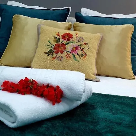 بيت للعطل Palace Fernandes With Jacuzzi *