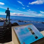 Dom wakacyjny Palace Fernandes With Jacuzzi Calheta (Madeira)