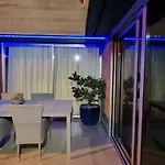 Palace Fernandes With Jacuzzi Calheta (Madeira)