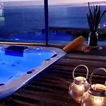 Palace Fernandes With Jacuzzi Dom wakacyjny Calheta (Madeira)
