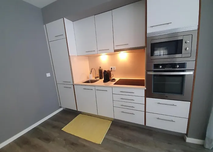 Palace Fernandes With Jacuzzi * Calheta (Madeira)