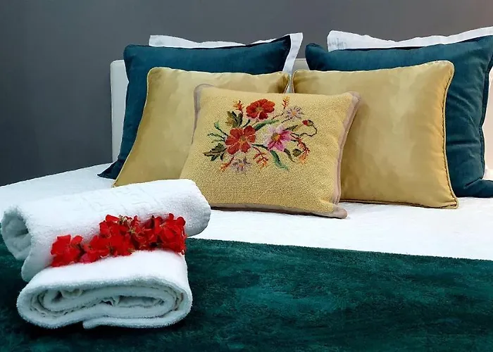 Palace Fernandes With Jacuzzi *