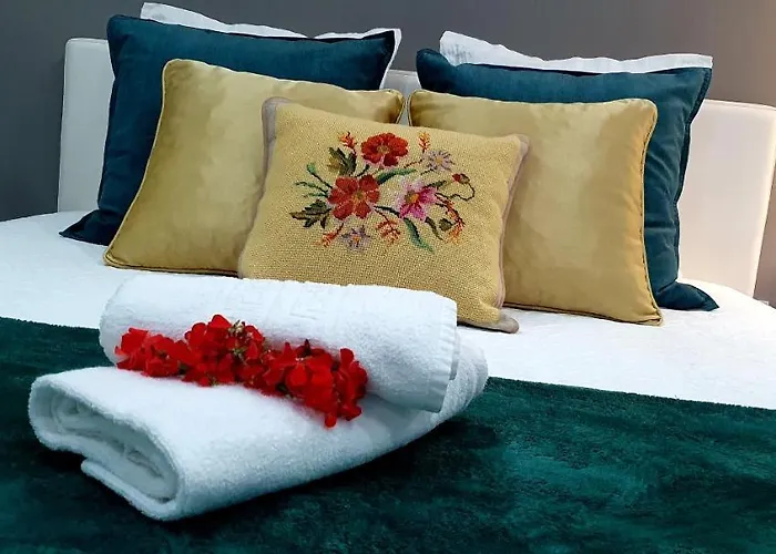 Casa de Férias Palace Fernandes With Jacuzzi *