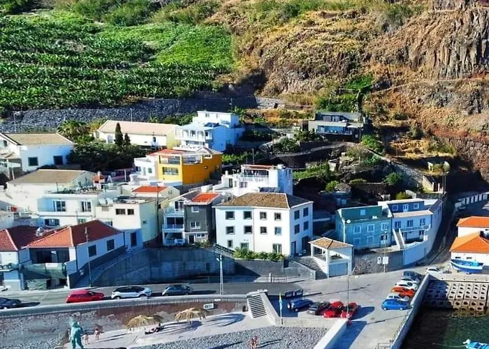 Palace Fernandes With Jacuzzi Calheta (Madeira)