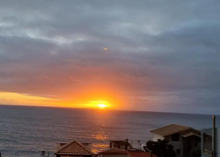 Palace Fernandes With Jacuzzi Calheta (Madeira)